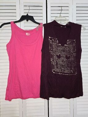 Women’s M Tops 2pcs French Pastry Sugar Skull